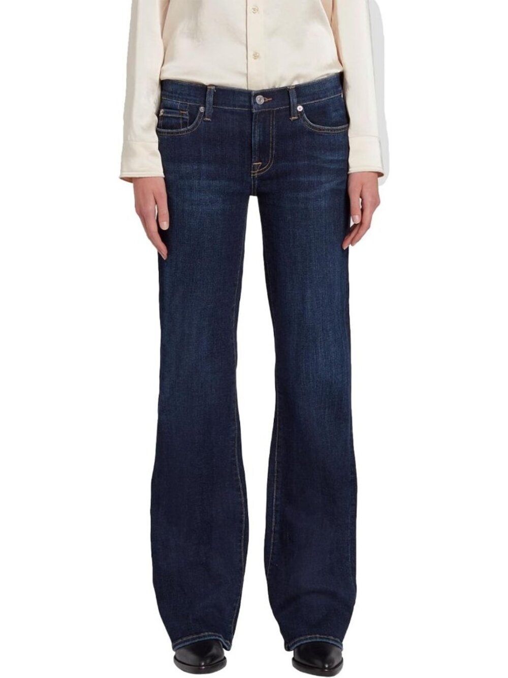 Stylish Bootcut Jeans for Women - Flattering Fit, Versatile Denim, Casual Chic
